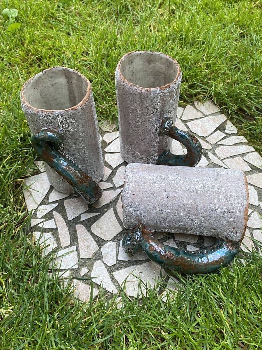 Trinkbecher-Octopus – handgetöpferte Keramik von Antjes Keramik